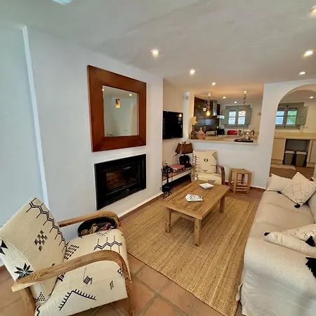 Maisons De Justine - Casa Carmen Holiday home *